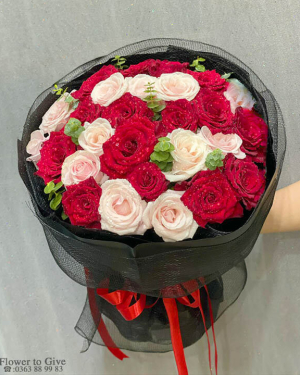 Bó hoa hồng tình yêu ngọt ngào-HT10