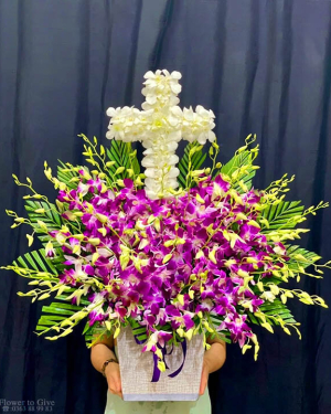 Giỏ lan tím thánh giá-HT155