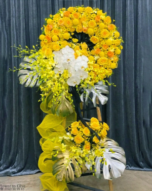 Vòng tang lễ kính viếng hiện đại-HT158