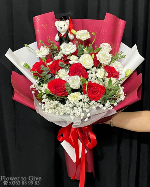 Bó hoa chúc mừng tốt nghiệp-HT226